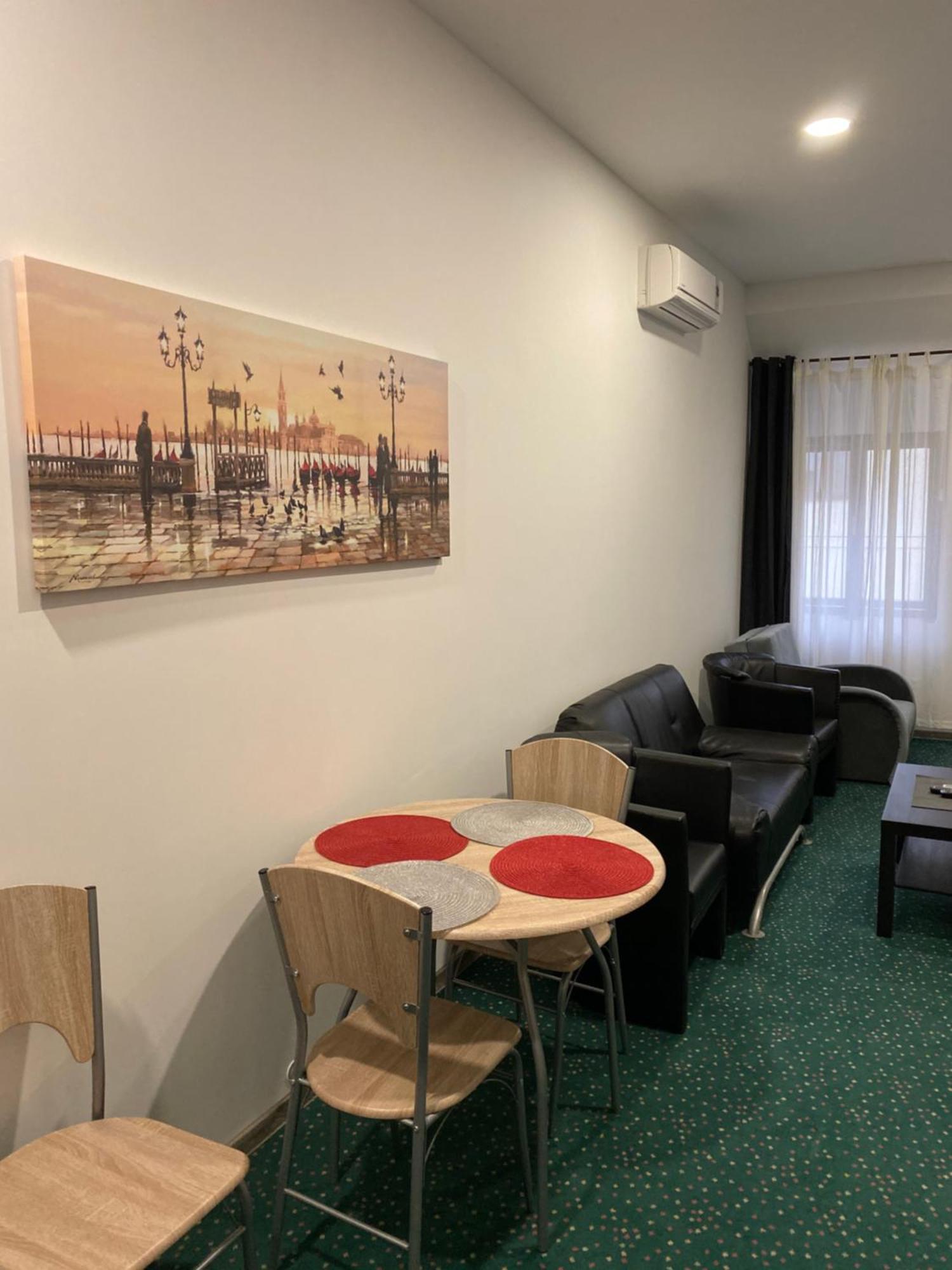 Appartamento Studia Maxim Frýdek-Místek Esterno foto